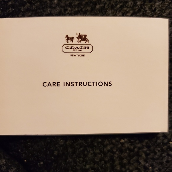 Coach purse - Picture 4 of 7